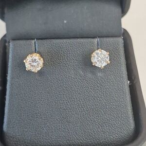 14k Gold Diamond Stud Earrings 1.13tw